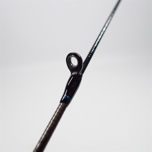 １８エメラルダスストイストＡＧＳ７６ＭＭＨ－ＳＭＴ